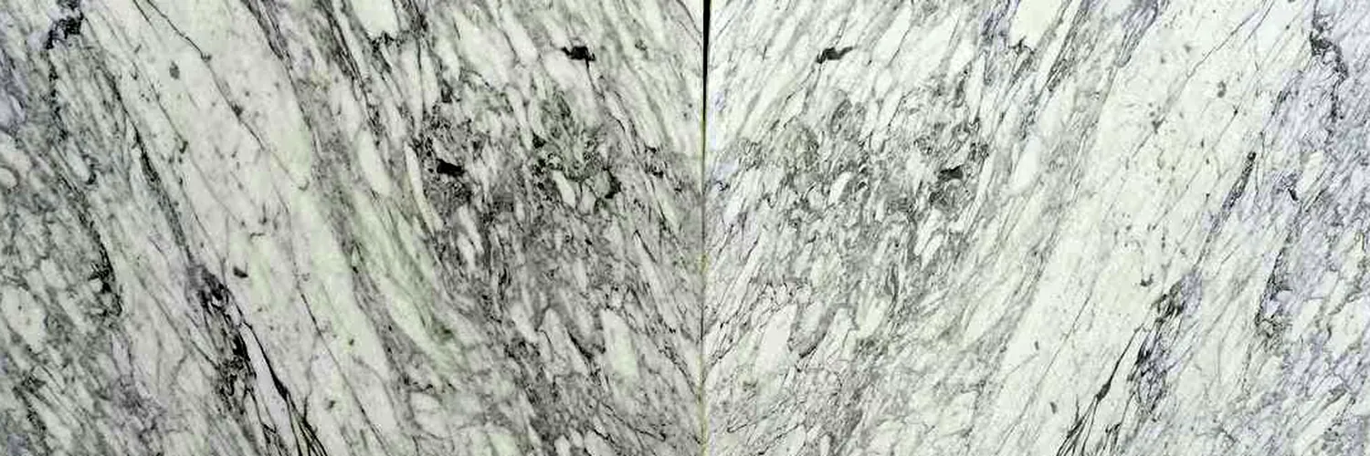 Interior stone wall cladding: slabs, weight and fixing
