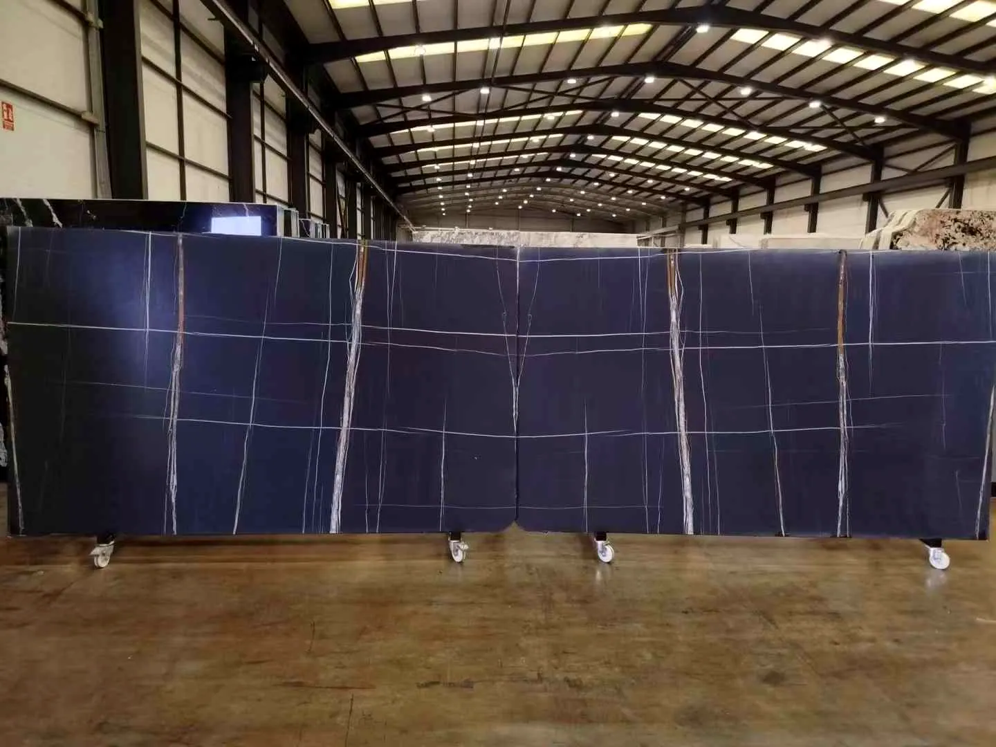 Bambú: real slab in our warehouse
