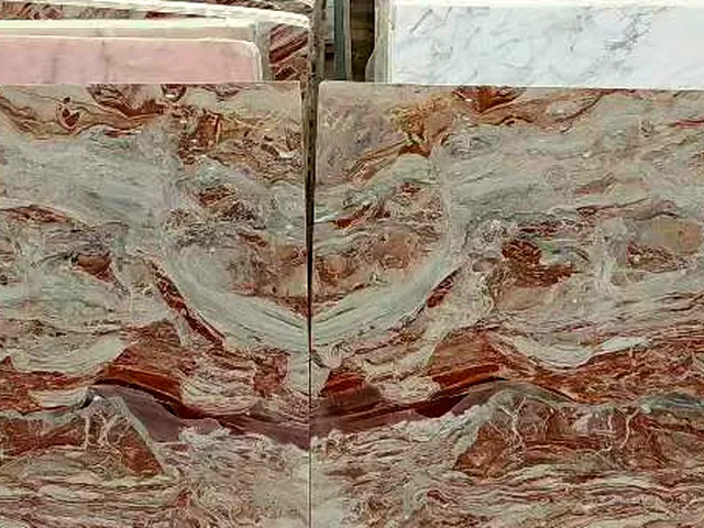 Mármol Orobico Rojo